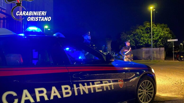 Carabinieri-Oristano-notte-777x437 Siamanna, marijuana e cocaina nascosta in casa: arrestati