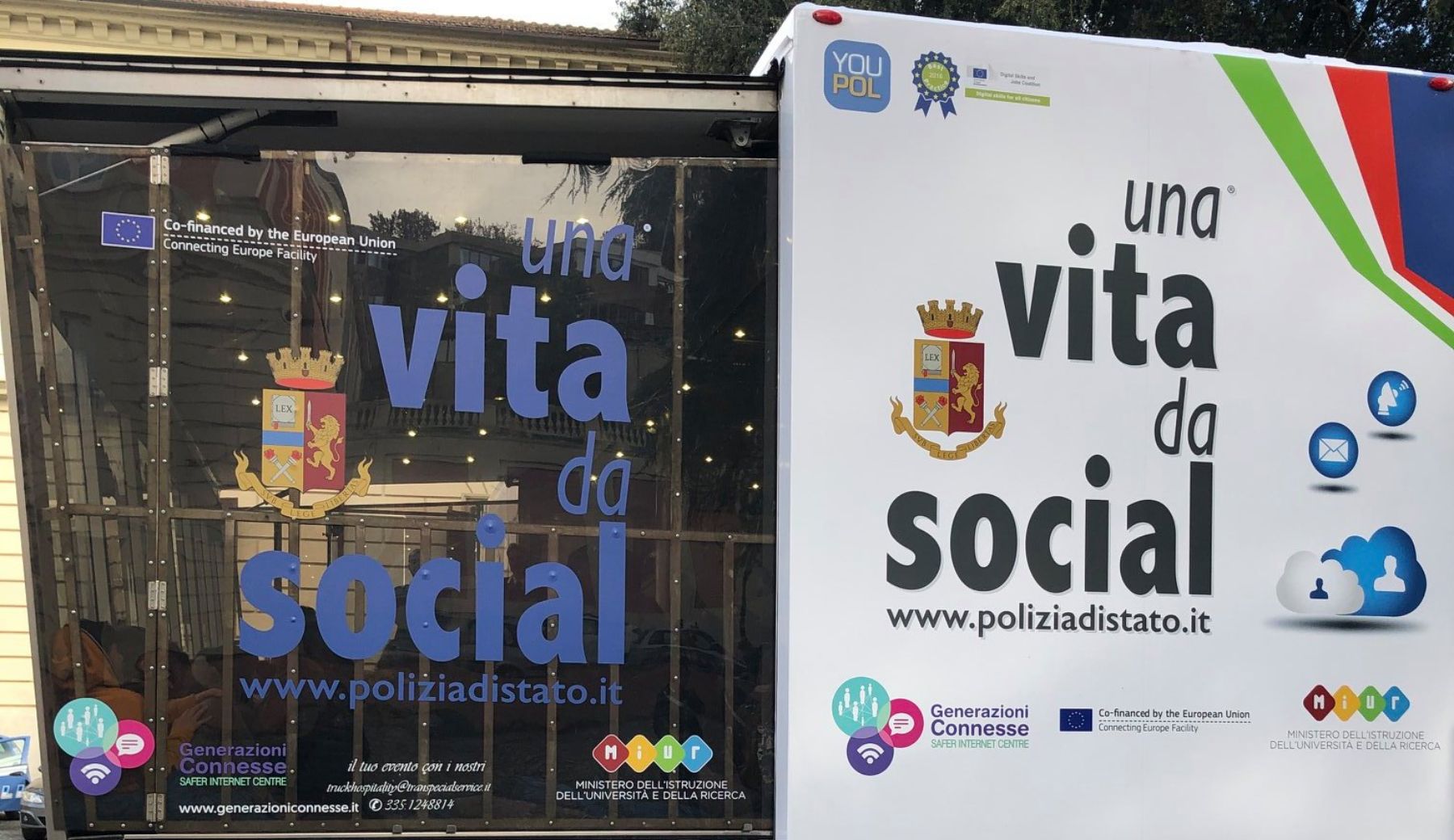 Una Vita da Social