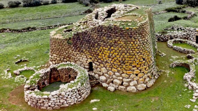 Nuraghe Losa