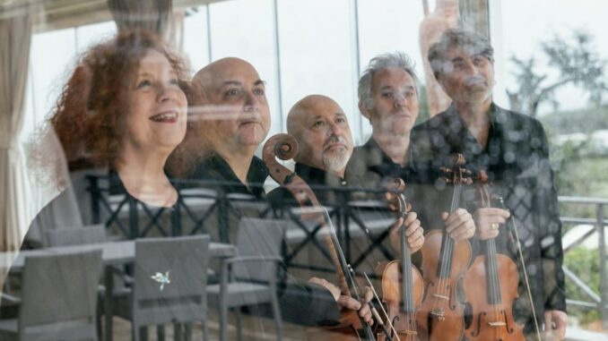 Sarah Jane Morris & Solis String Quartet