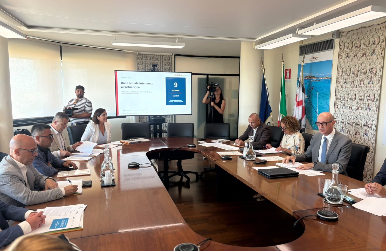 Il tavolo della Regione con i Comuni del progetto Porte della Sardegna inclusa Oristano
